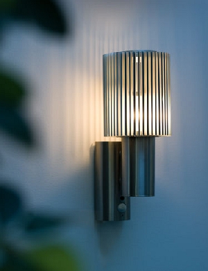 GP Safeguard RF2: Buitenlamp met PIR sensor - 115lm - 4xAA batterijen